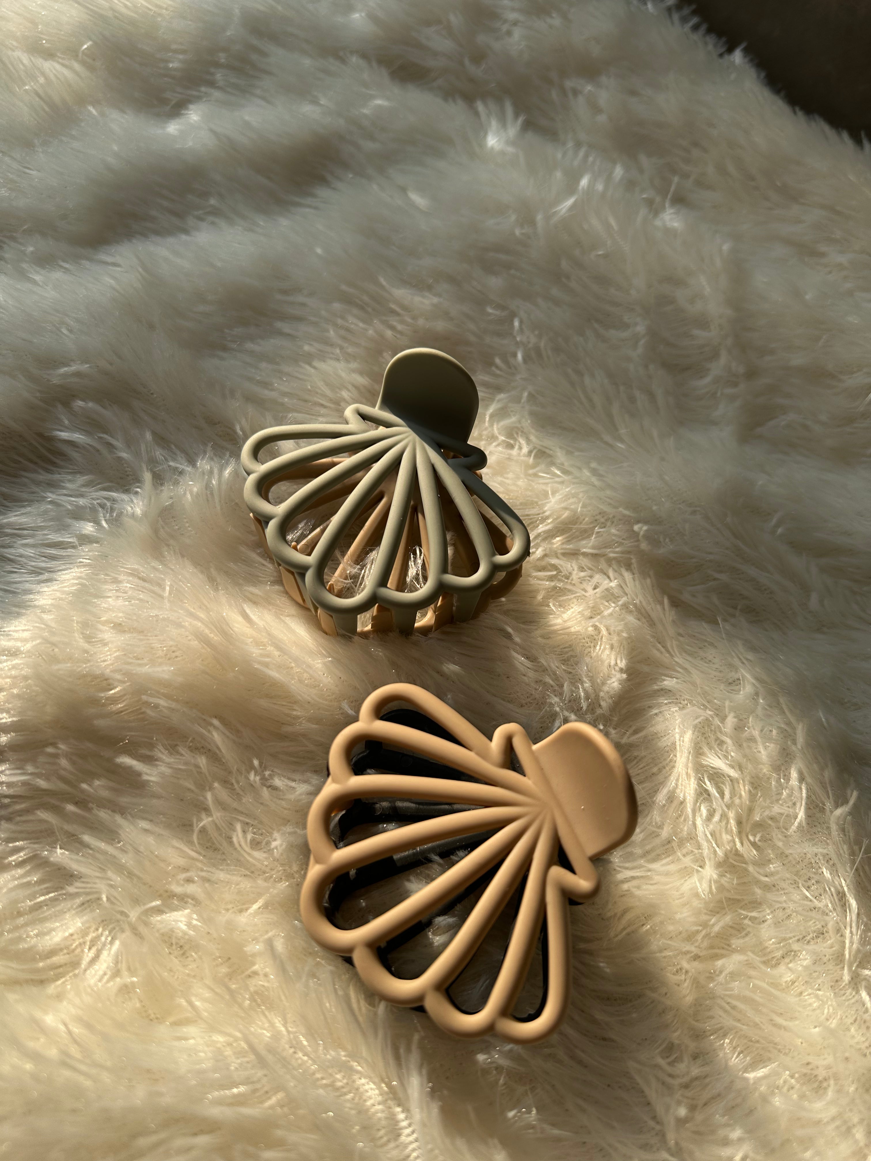 Shell Hair Claw (large)