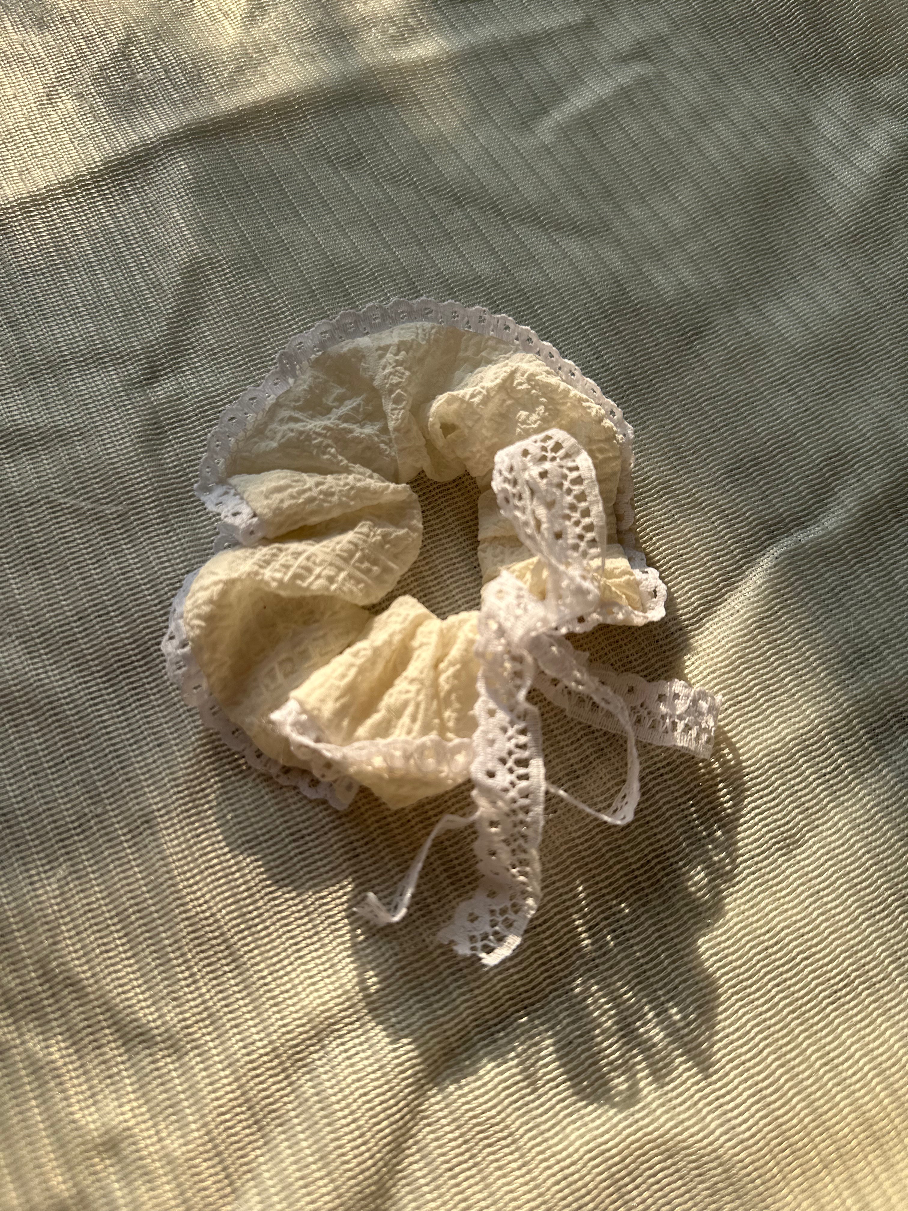 Lace Tie Scrunchie